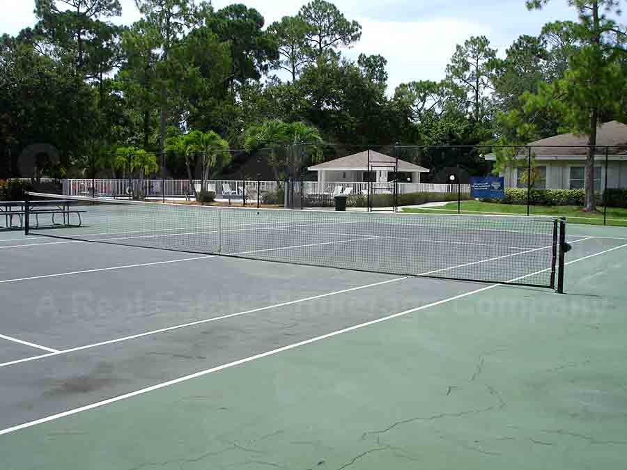 BRIARWOOD Tennis Courts